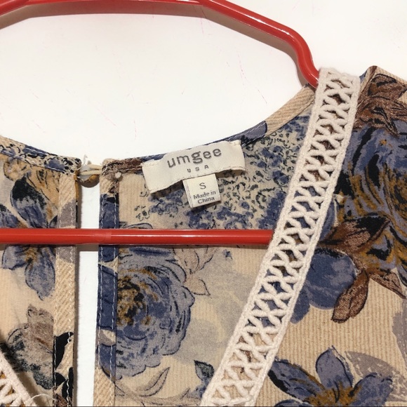 Umgee Floral Tunic - Picture 4 of 9